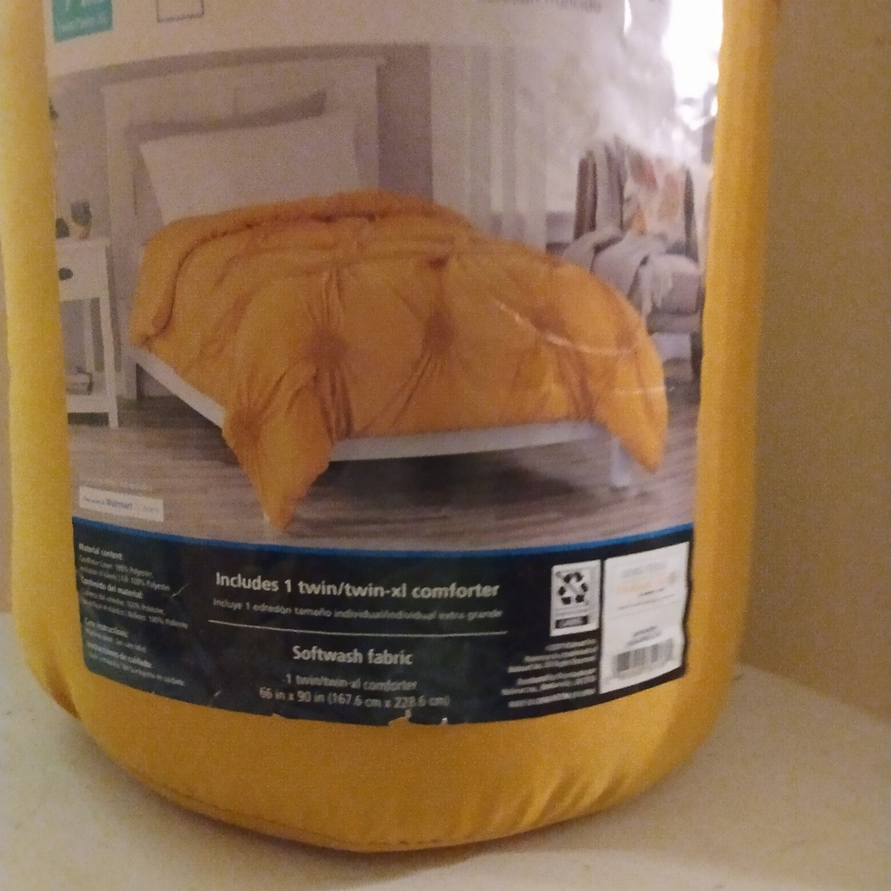 NWT Mainstays Twin/Twin XL Comforter - Picture 2 of 5